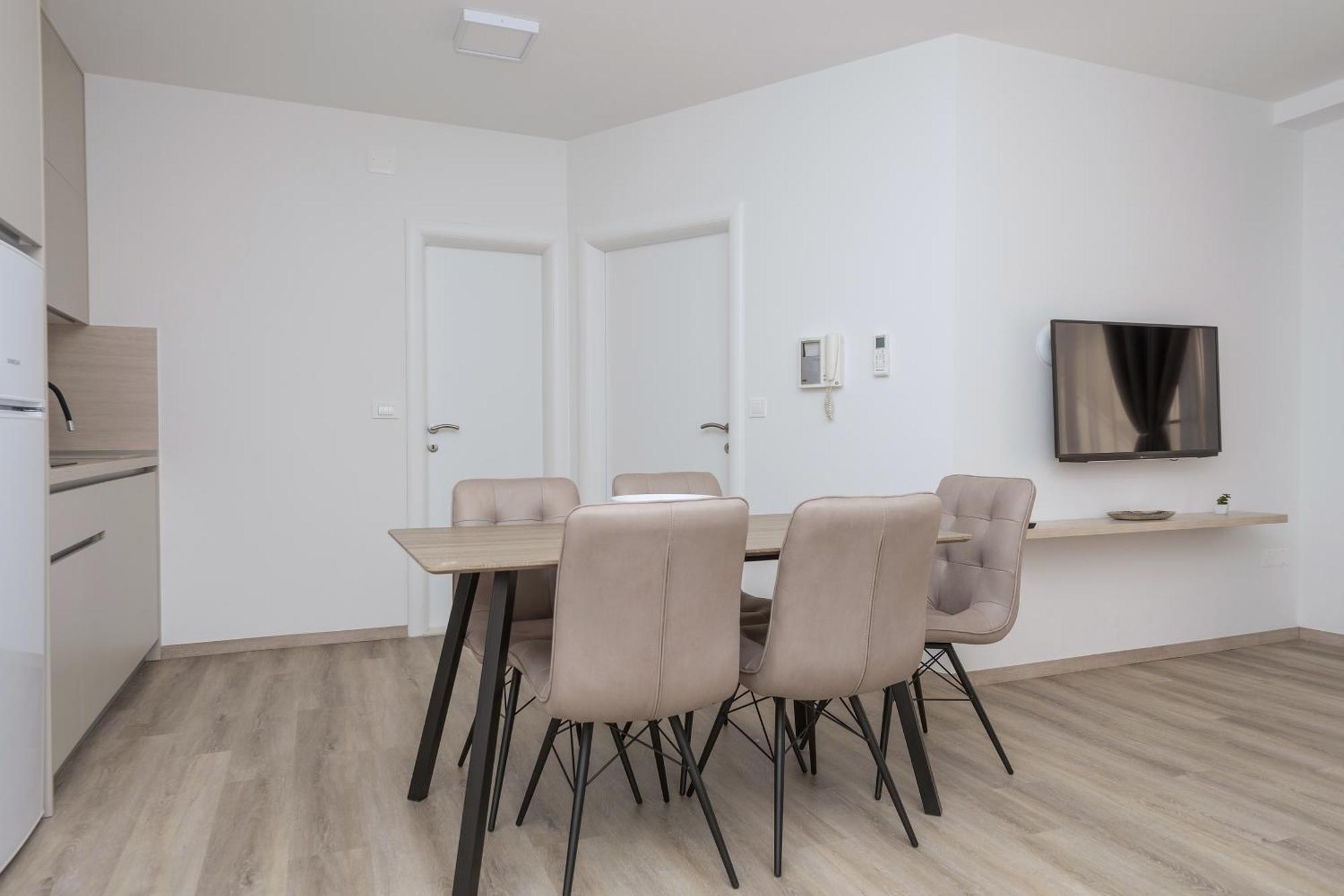 Apartments By The Sea Makarska - 19134 部屋 写真